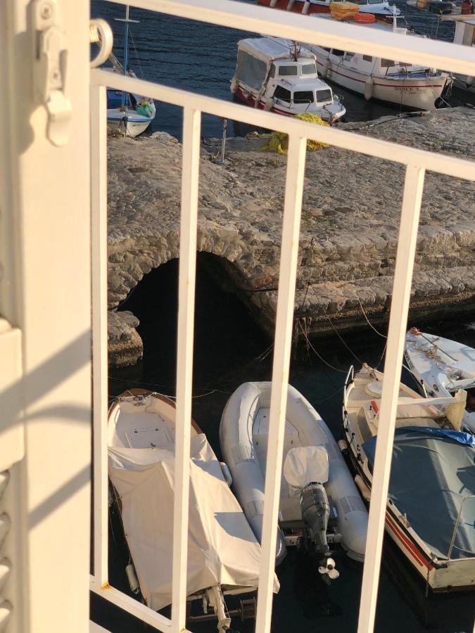 Hydra'S View Apartment Екстериор снимка